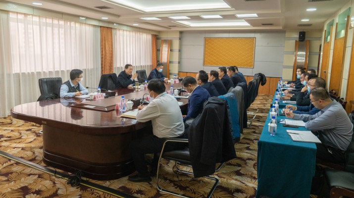 省政府國資委黨委書記、主任吳萬華到蘭州飯店調(diào)研